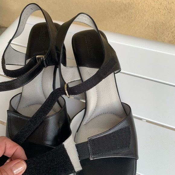 BeautiFeel black leather sandals square toe size 11 (European 41) - Picture 13 of 13